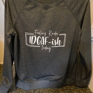 Women’s gray sweatshirt size large